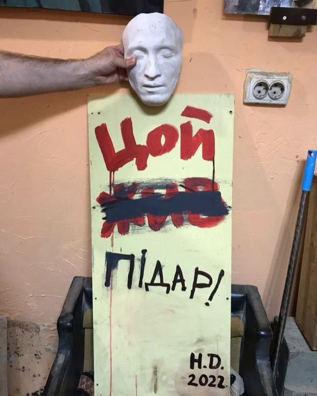 Коли музи вдягають піксель:Сержант Недолуженко про війну, Одесу та деконструкцію міфів